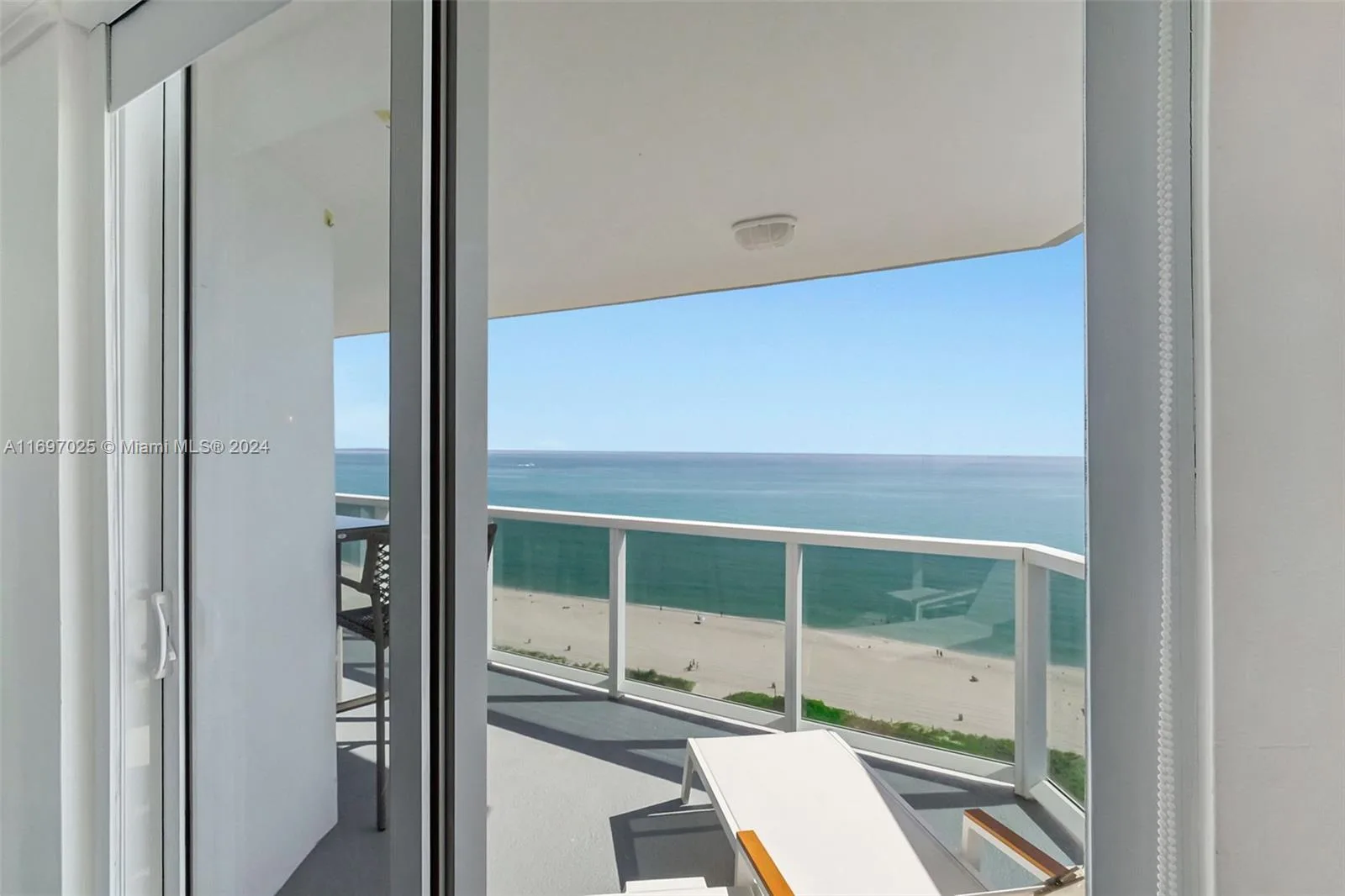 2401 Collins Ave # 1902, Miami Beach, FL 33140 photo 10