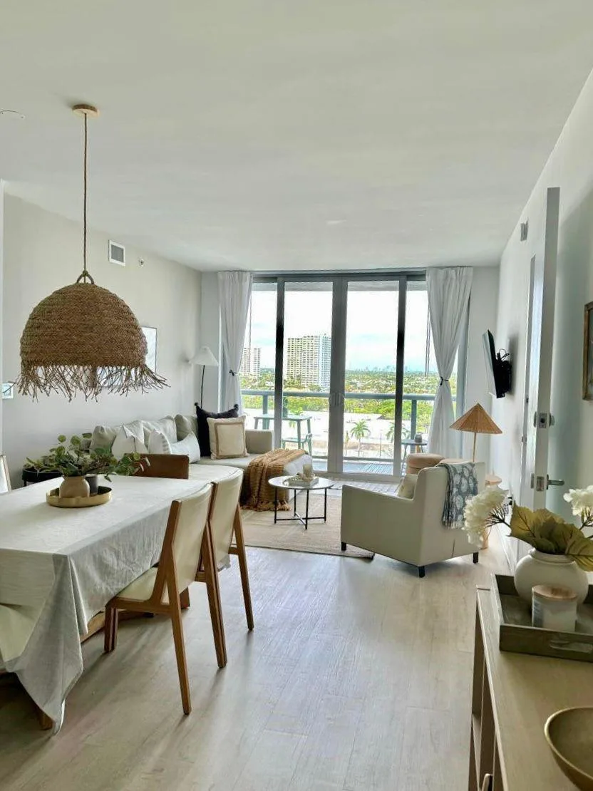 2602 E Hallandale Beach Boulevard # R1010, Hallandale Beach, FL 33009
