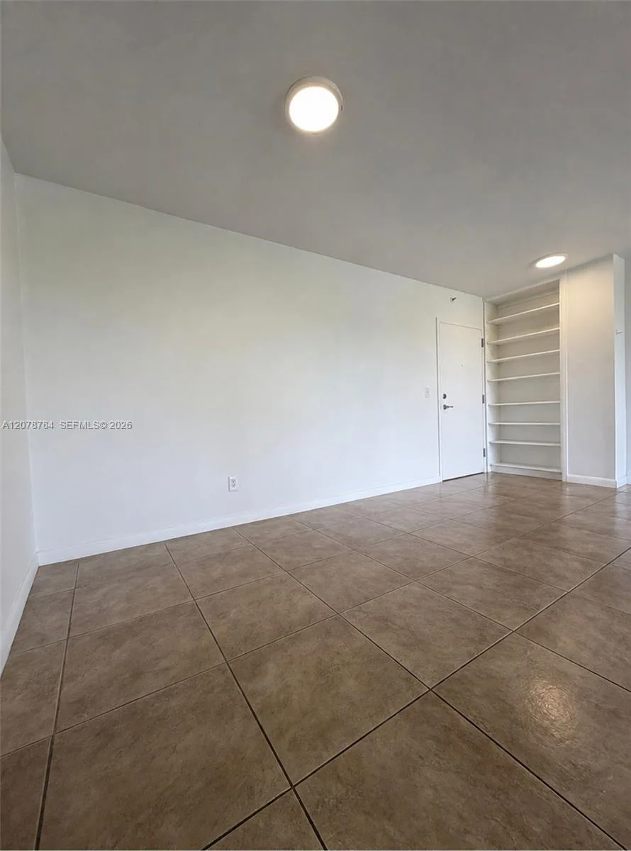 77 Crandon Blvd # 5C, Key Biscayne, FL 33149 photo 10