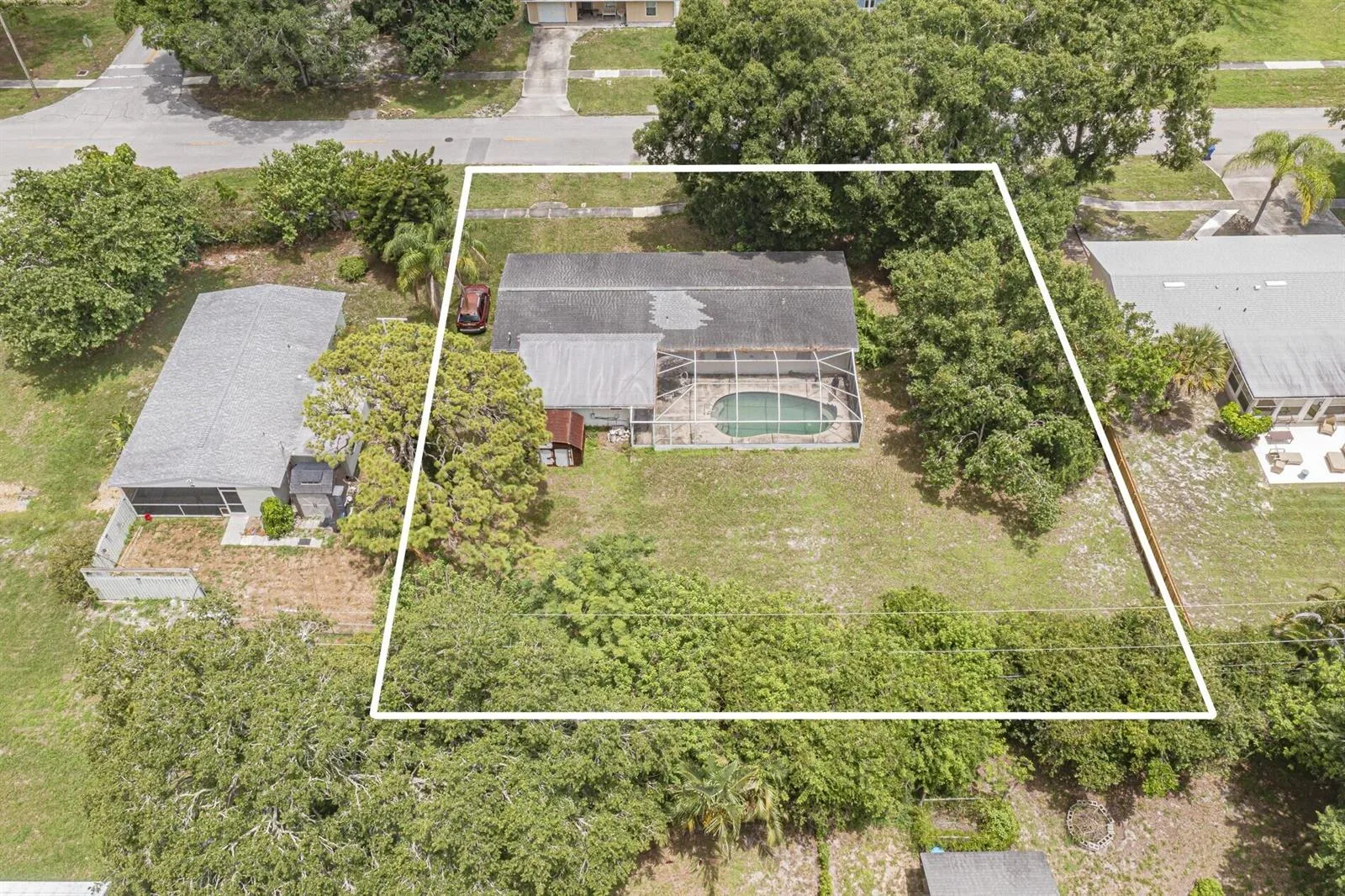 2185 32nd Avenue, Vero Beach, FL 32960 photo 2