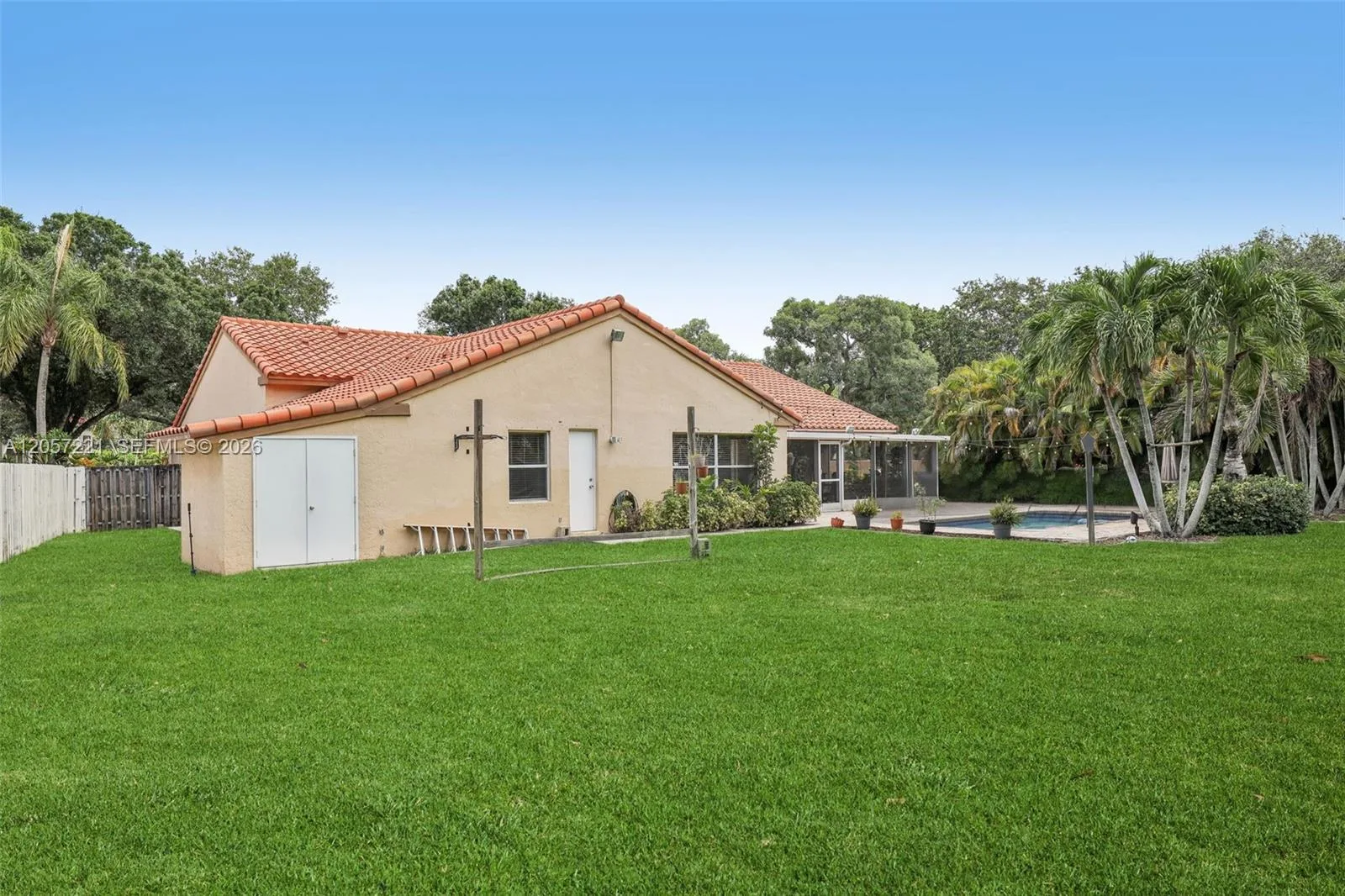 13100 NW 11th Dr, Sunrise, FL 33323 photo 2