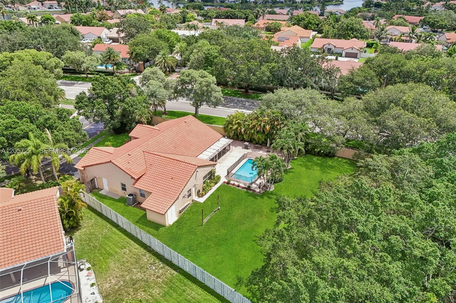 13100 NW 11th Dr, Sunrise, FL 33323 photo 4
