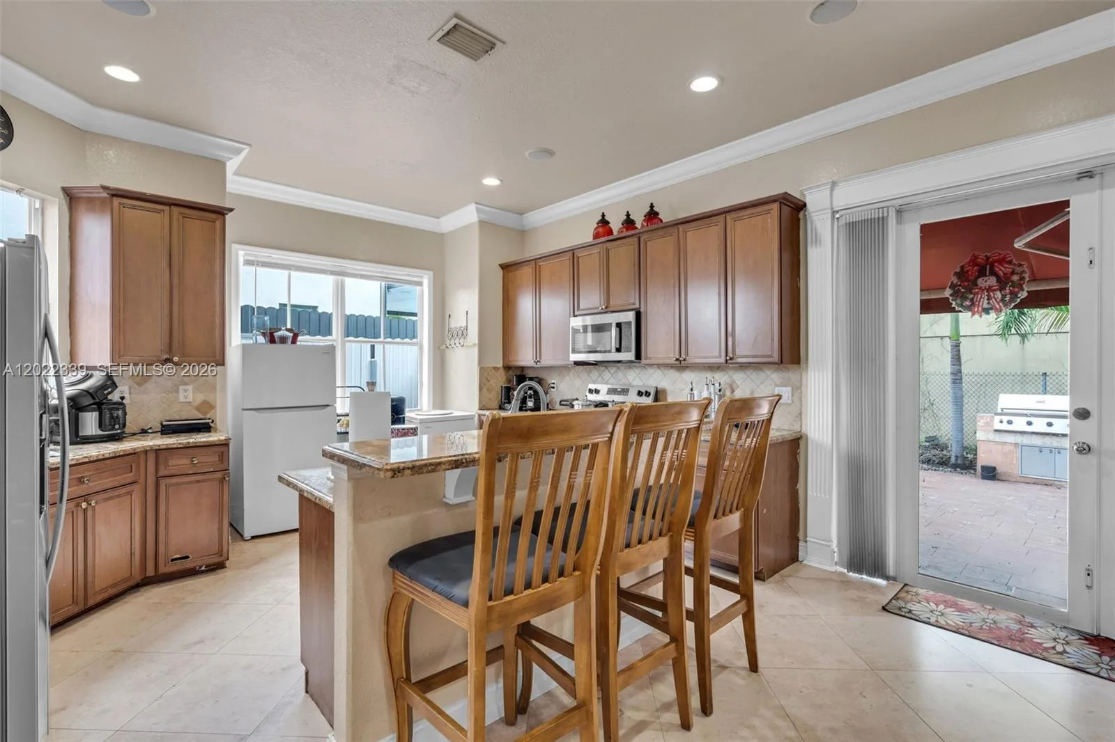 18122 NW 91st Ct, Hialeah, FL 33018 photo 8