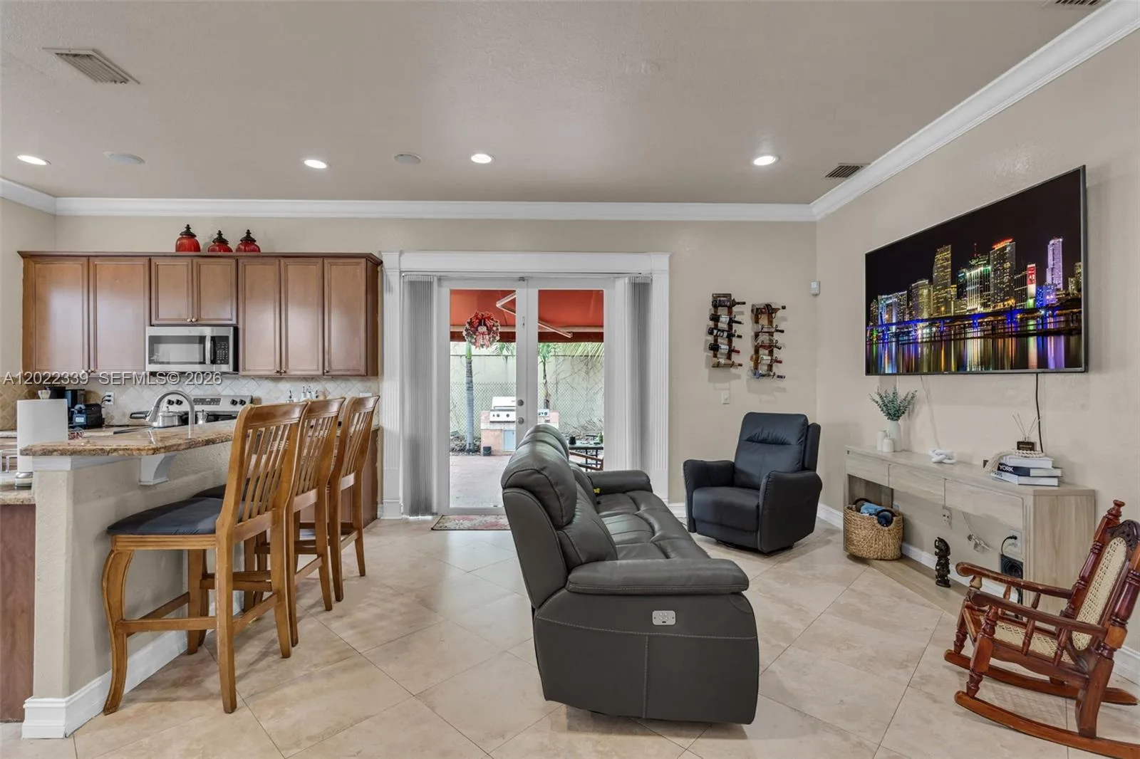 18122 NW 91st Ct, Hialeah, FL 33018 photo 9