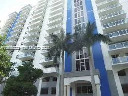 5091 NW 7th St # 602, Miami, FL 33126