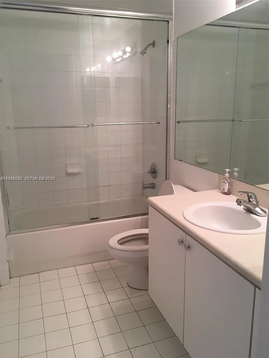 5091 NW 7th St # 602, Miami, FL 33126 photo 10