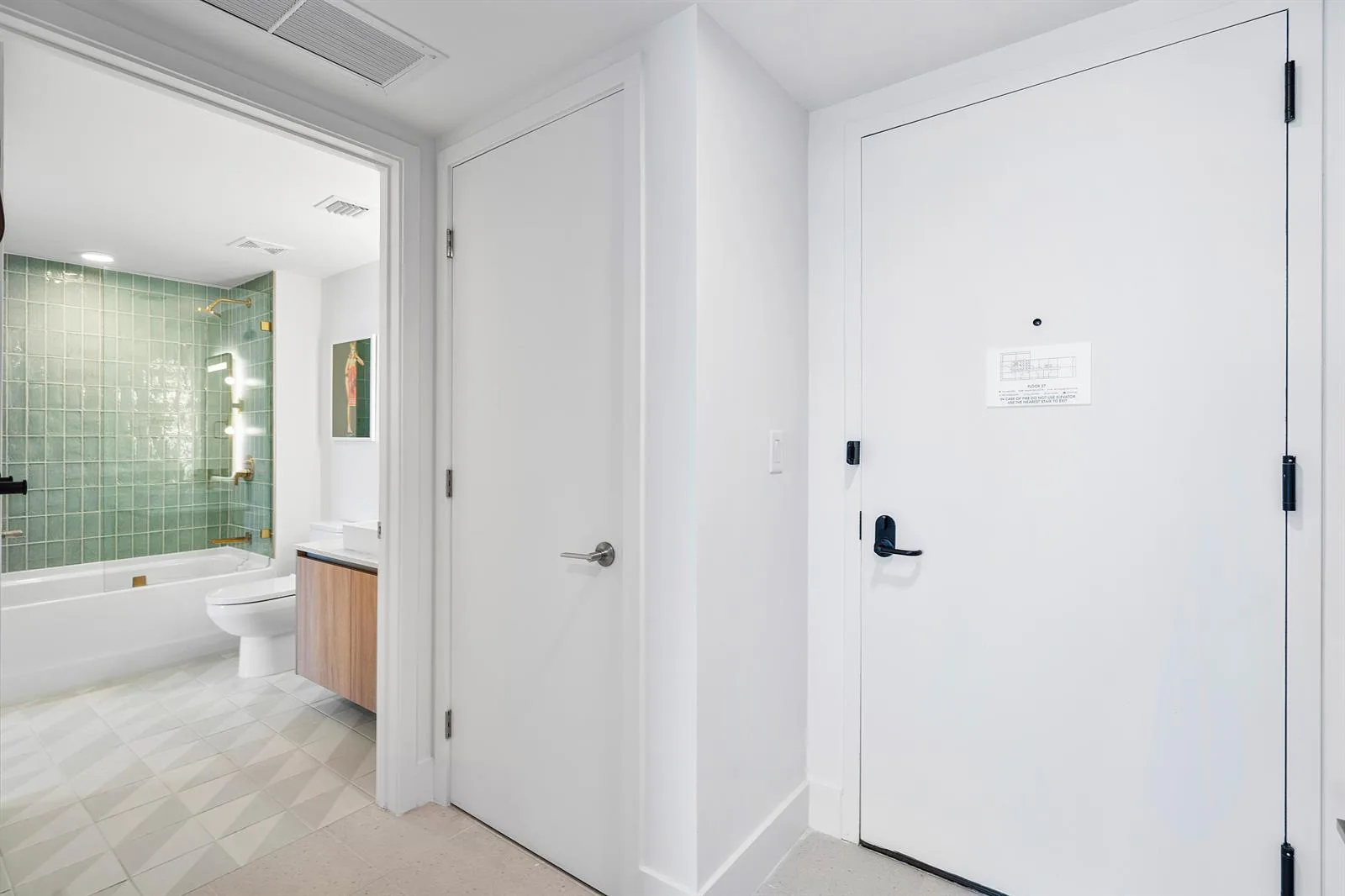 601 NE 1st Avenue # 2809, Miami, FL 33132 photo 2