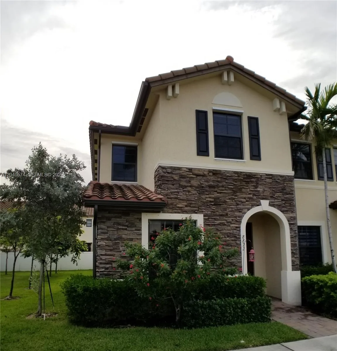 8872 W 35th Ct, Hialeah, FL 33018