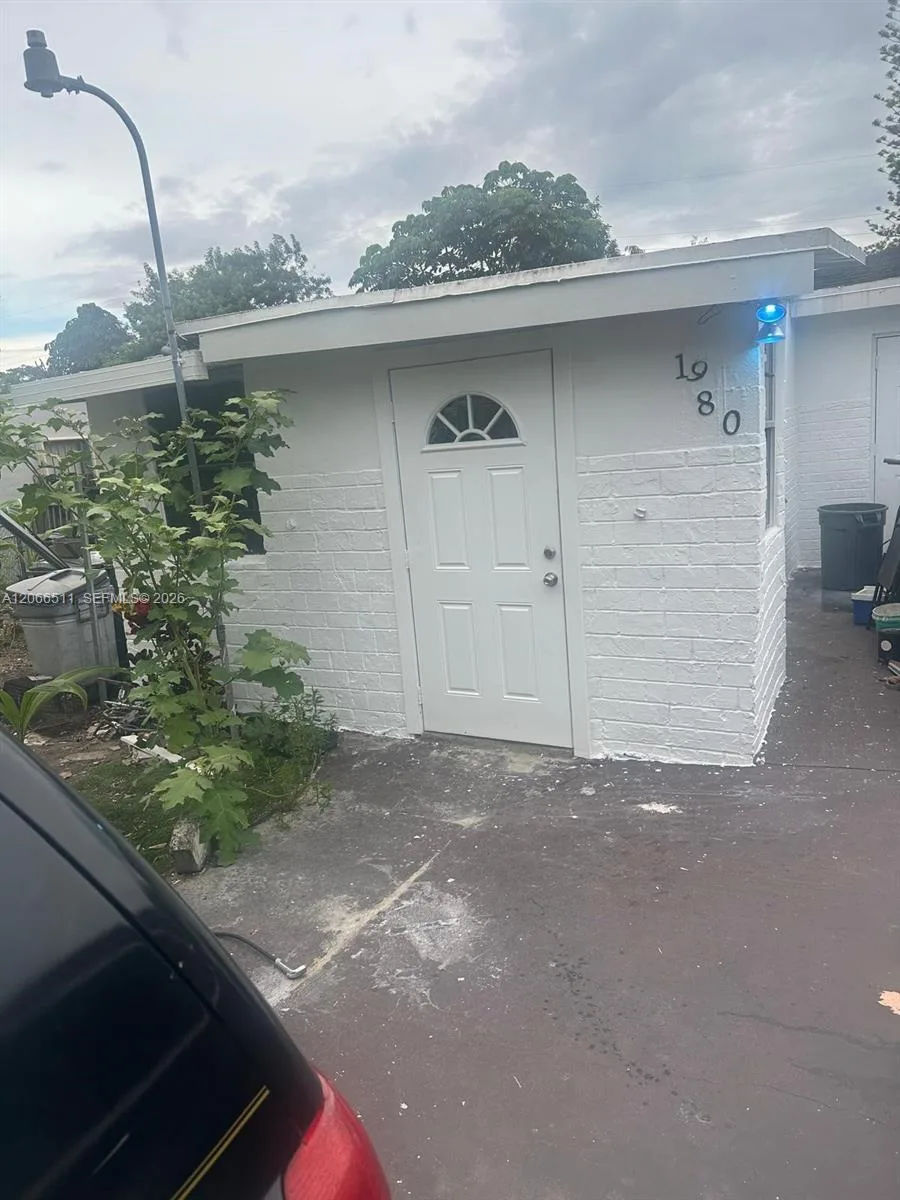 1980 Service Rd, Opa-Locka, FL 33054