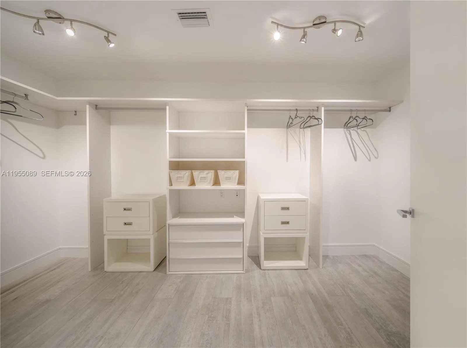 3300 NE 188th St # 315, Aventura, FL 33180 photo 5