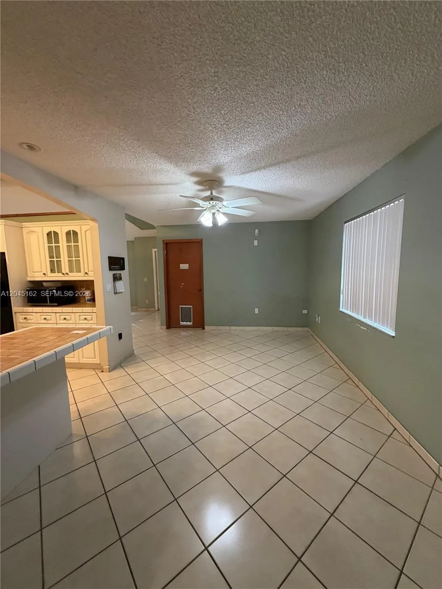 3262 SW 139th Pl, Miami, FL 33175 photo 6