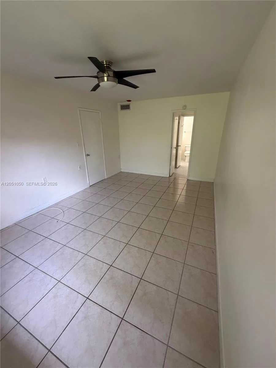11213 SW 88th St # B211, Miami, FL 33176 photo 8