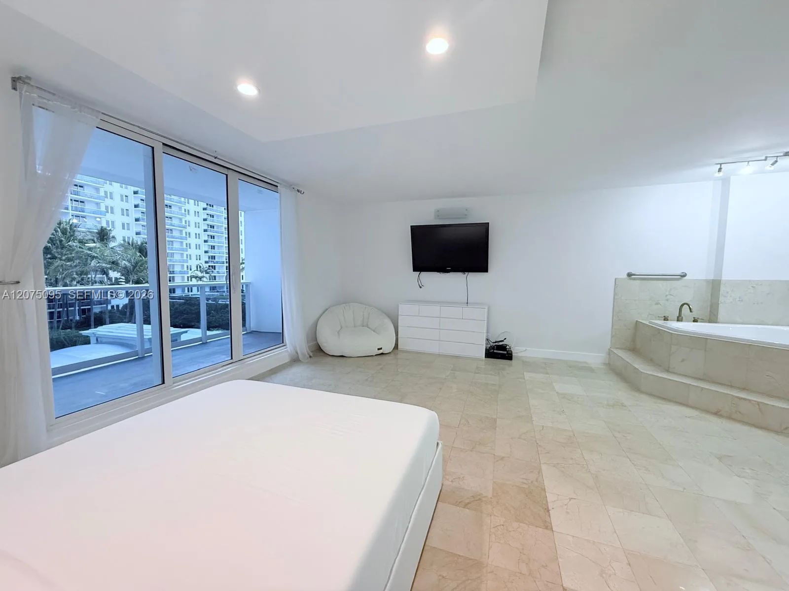2301 Collins Ave # 621, Miami Beach, FL 33139 photo 11