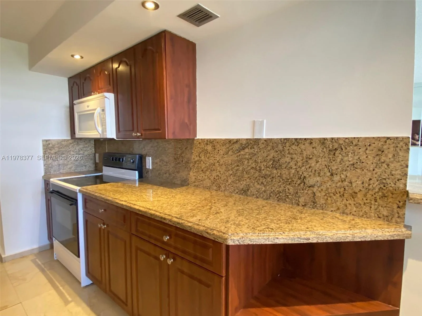 1890 S Ocean Dr # 408, Hallandale Beach, FL 33009 photo 10