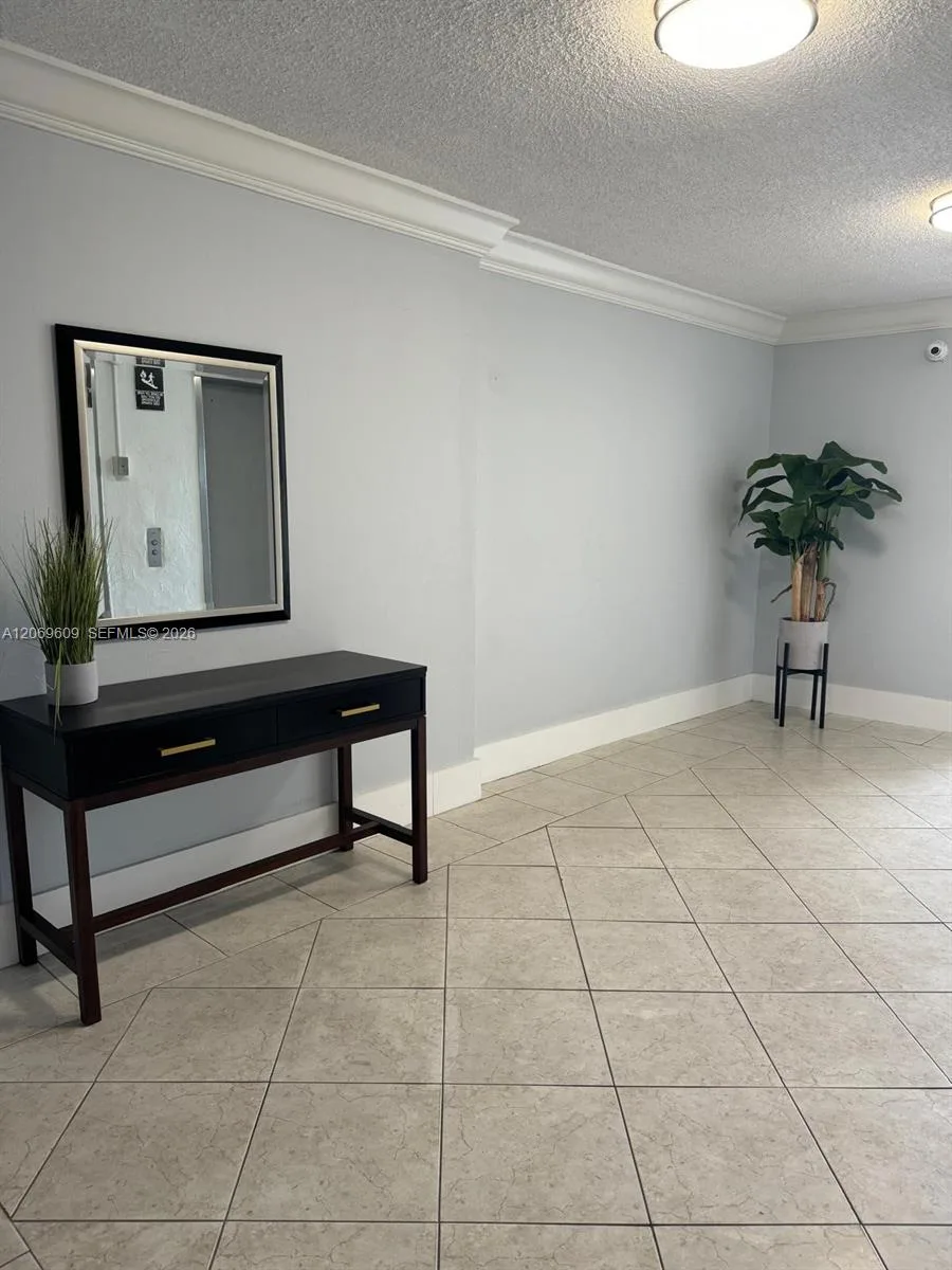 2020 NE 135th St # 609, North Miami, FL 33181 photo 11