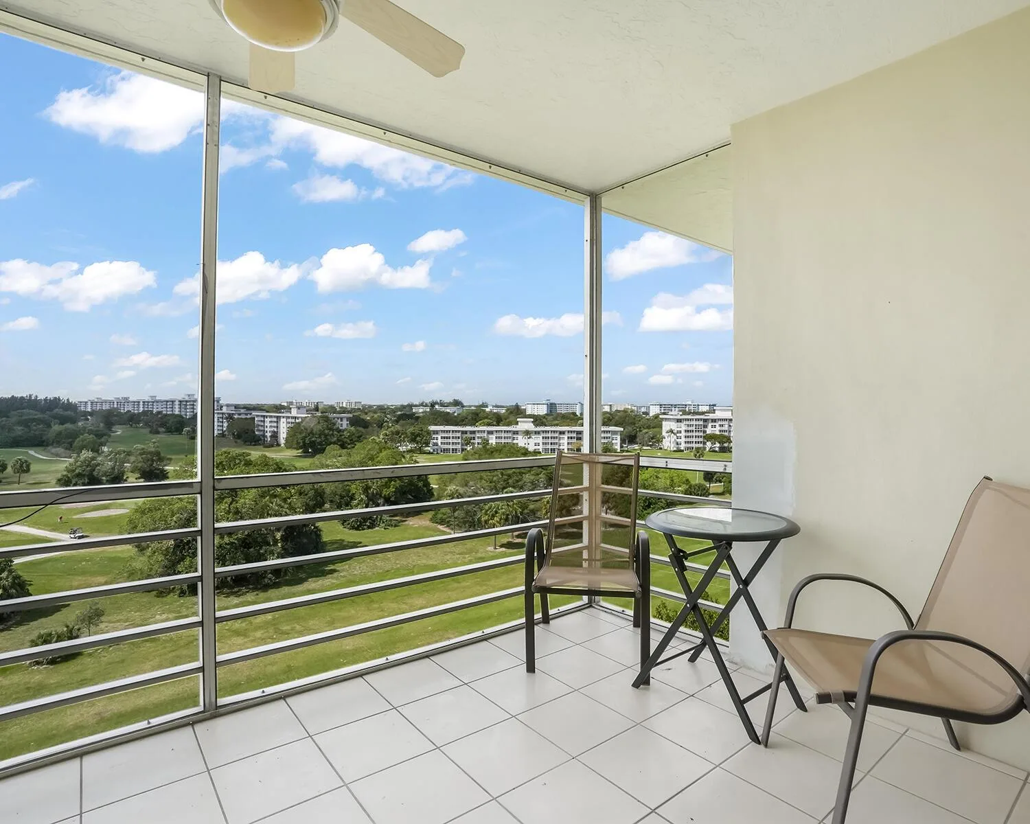 2671 S Course Drive # 907, Pompano Beach, FL 33069