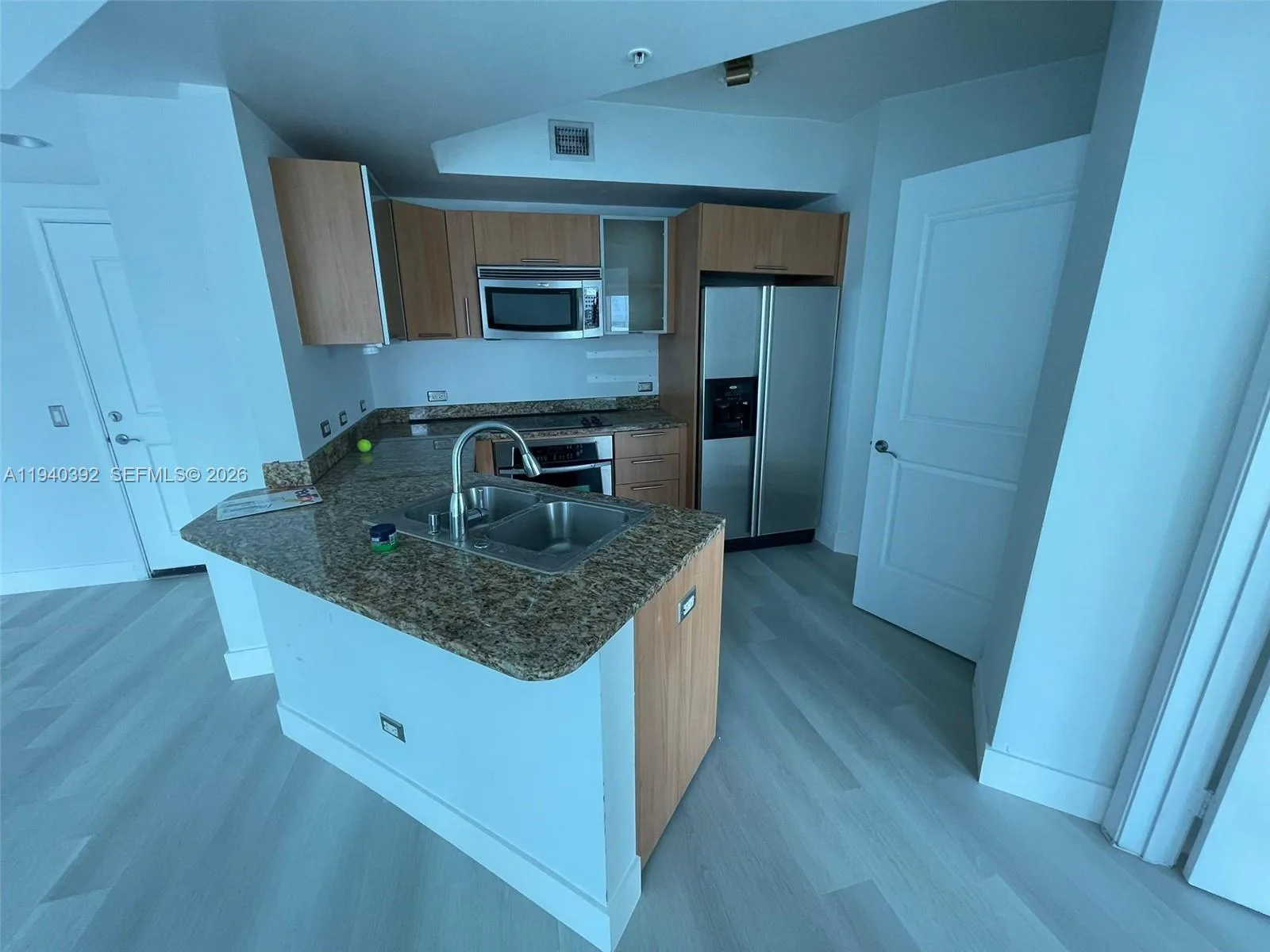 480 NE 30th St # 1403, Miami, FL 33137 photo 11
