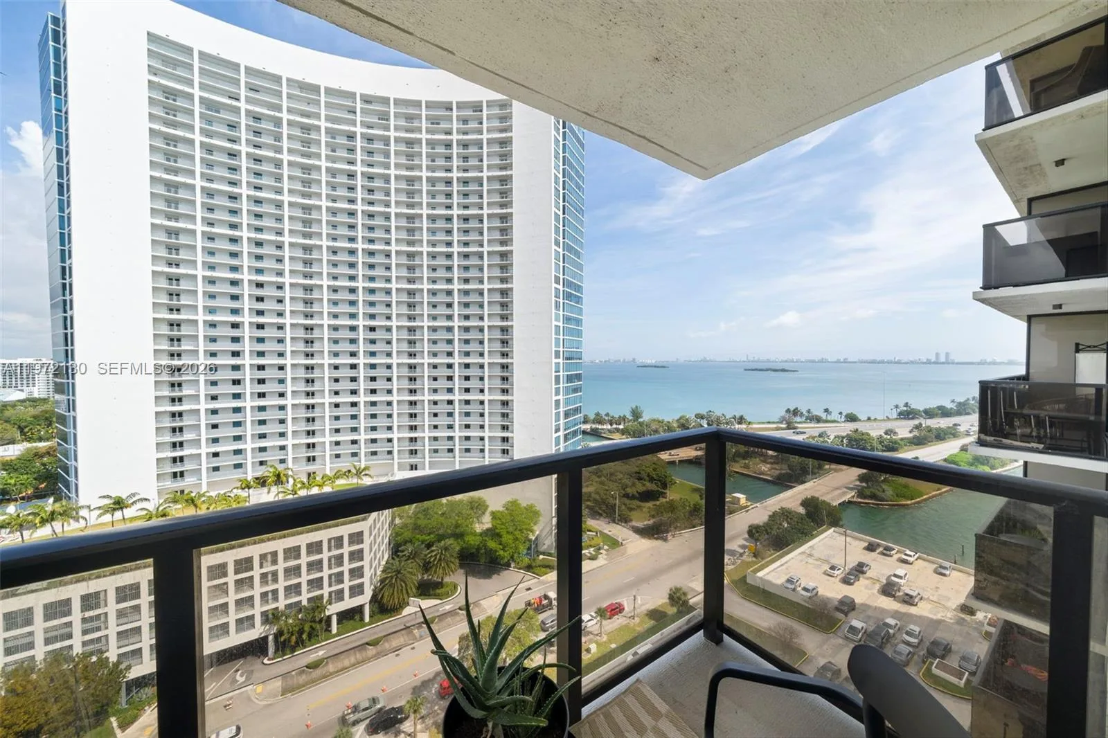 600 NE 36th St # 1815, Miami, FL 33137