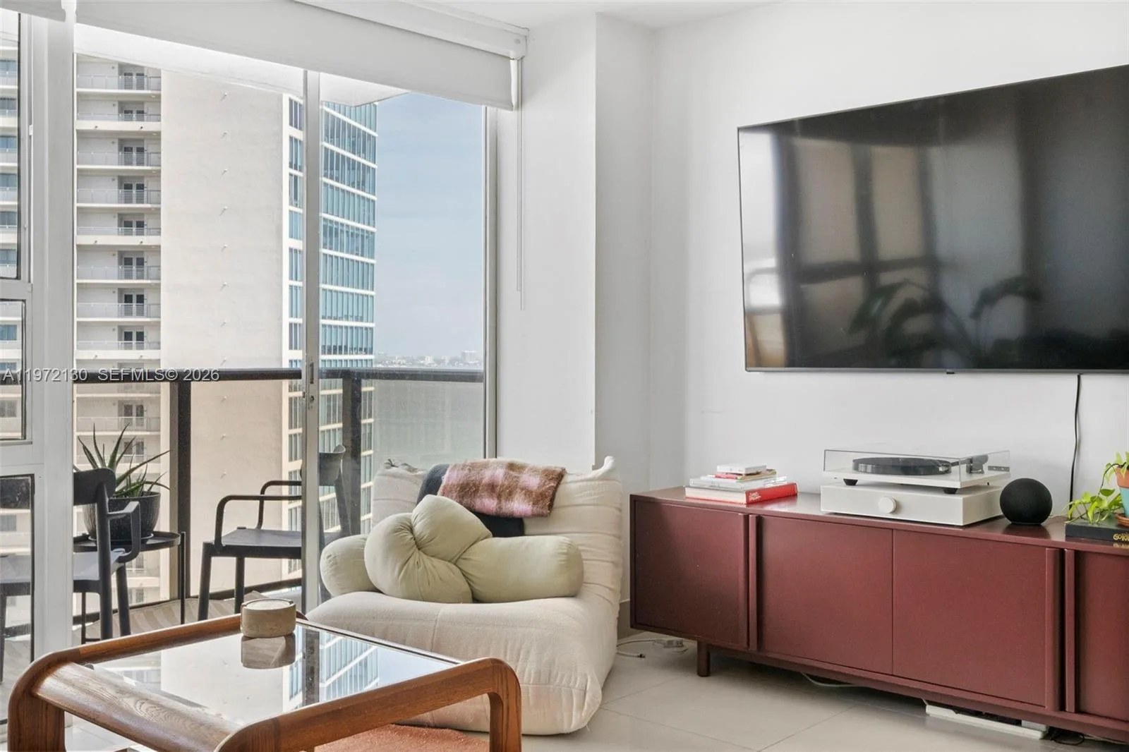600 NE 36th St # 1815, Miami, FL 33137 photo 8