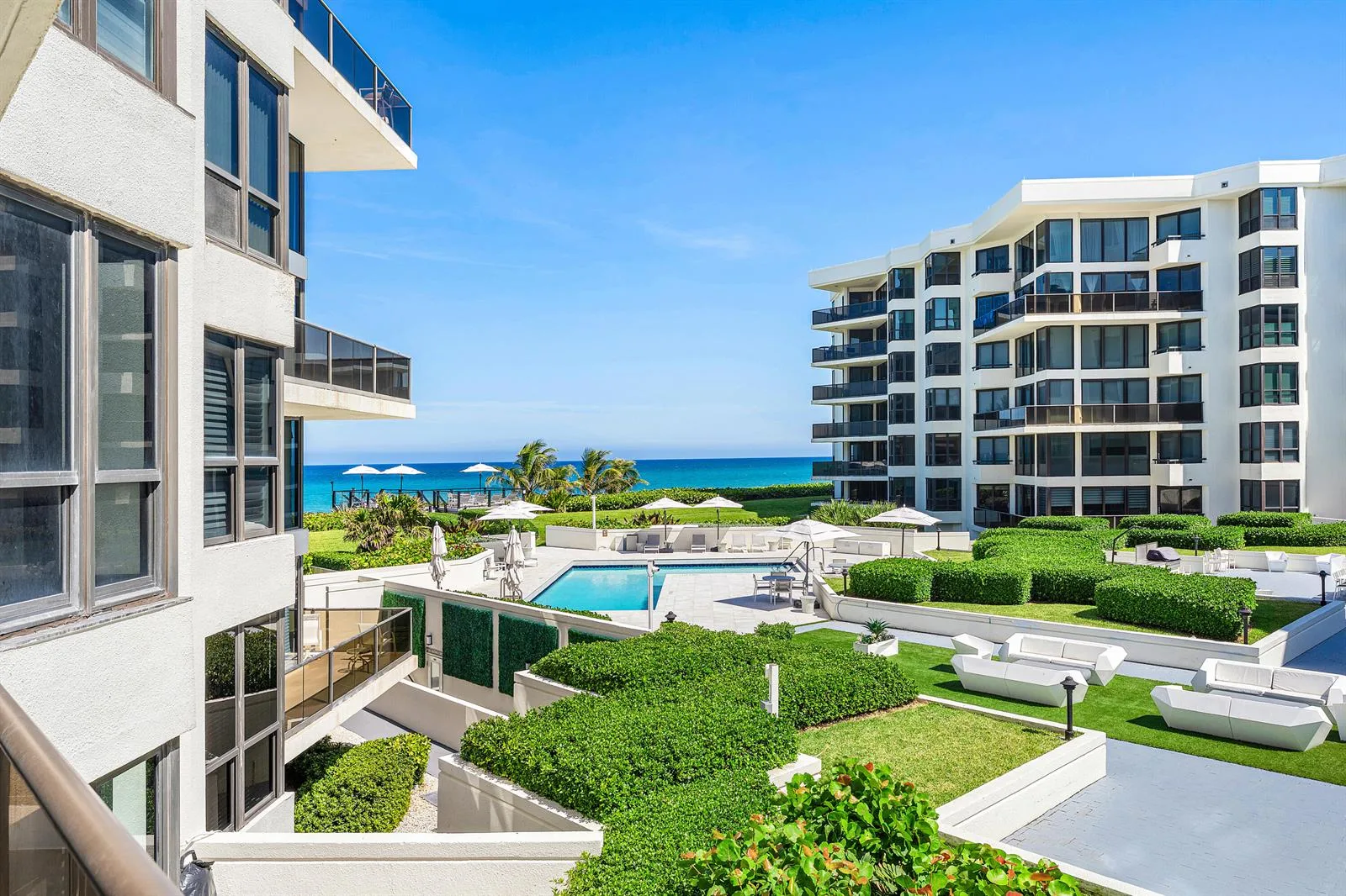 3120 S Ocean Boulevard # 3-202, Palm Beach, FL 33480