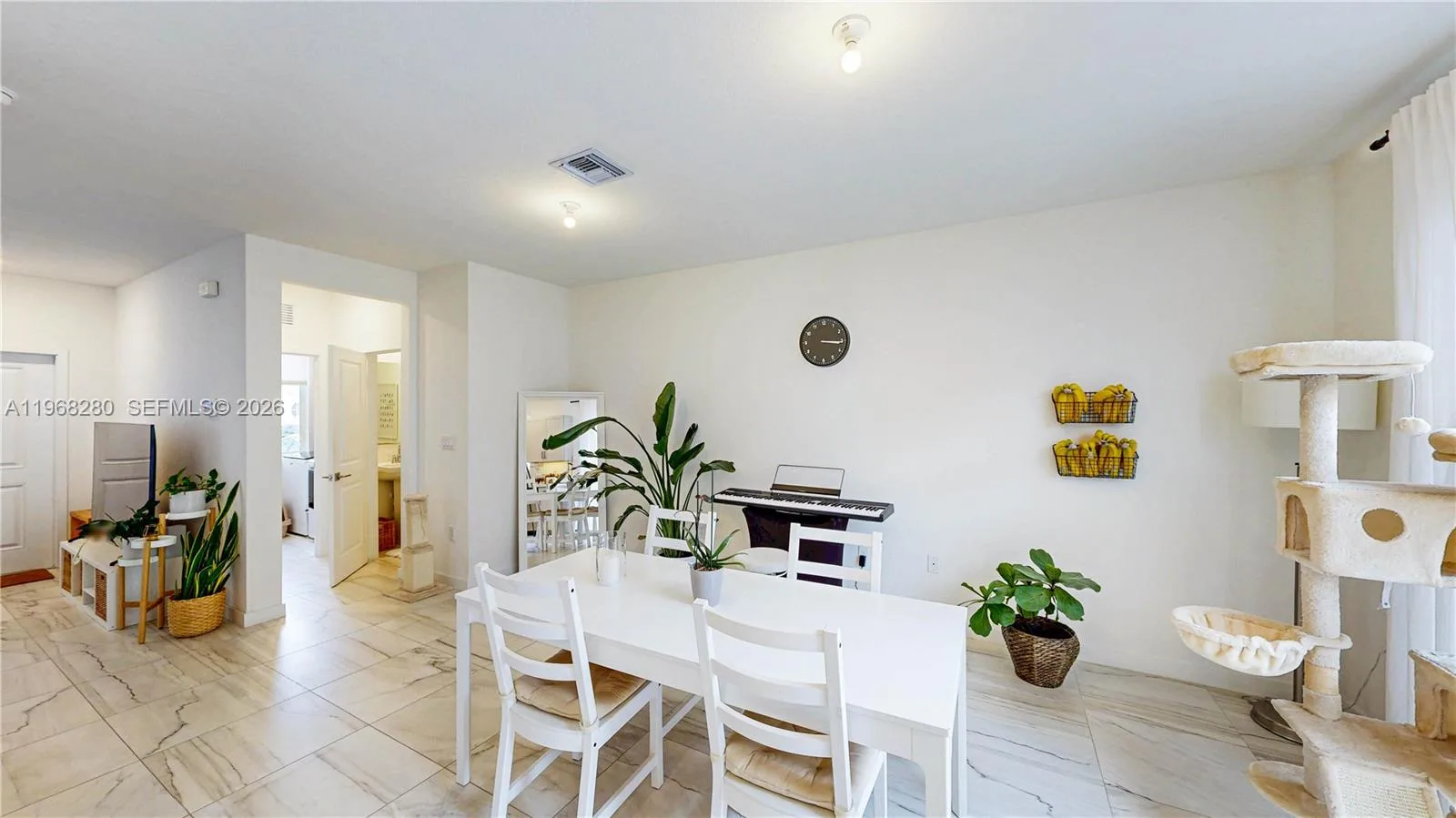 1040 SE 24th Ave, Homestead, FL 33035 photo 9