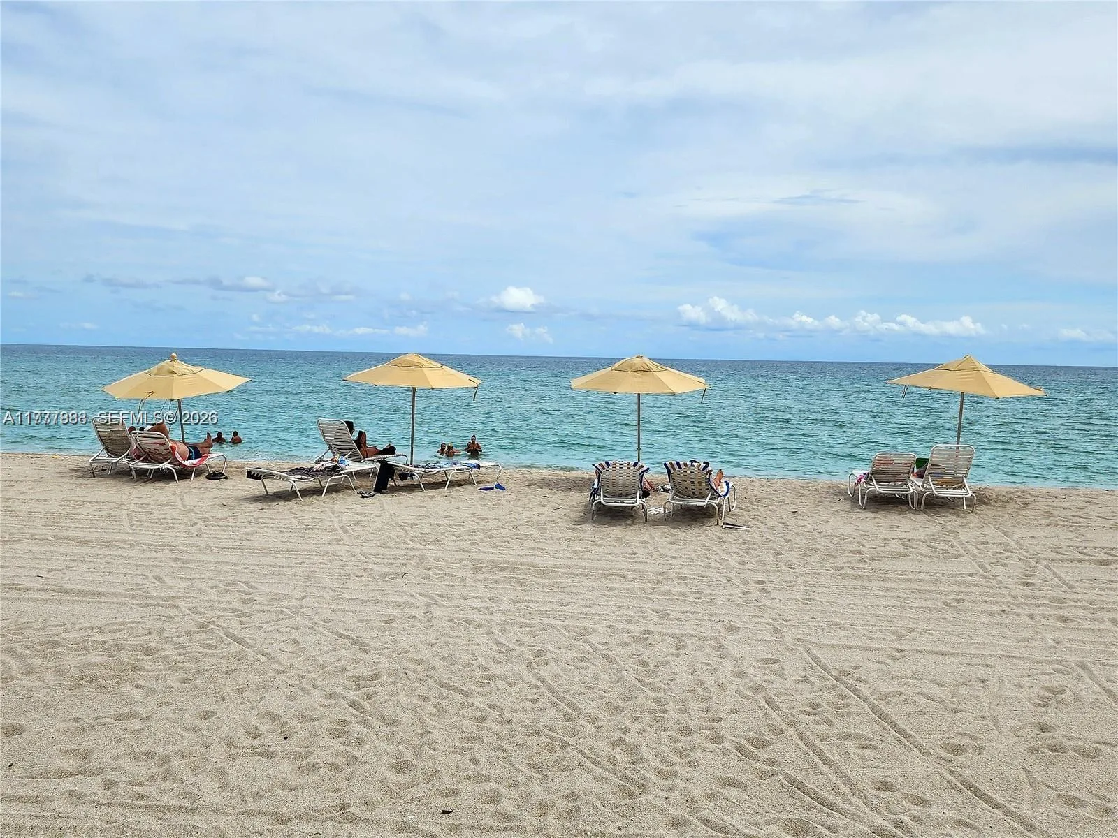 3505 S Ocean Dr # 1011, Hollywood, FL 33019