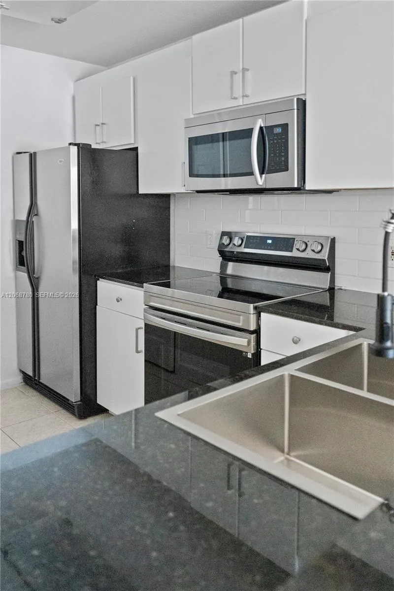 1725 Palm Cove Blvd # 2-205, Delray Beach, FL 33445 photo 8