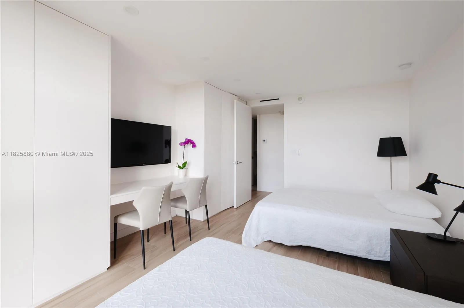 1121 Crandon Blvd # D301, Key Biscayne, FL 33149 photo 9