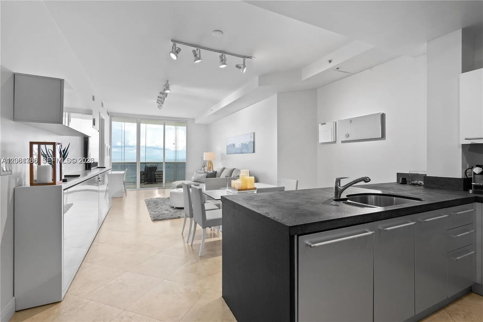 18201 Collins Ave # 3702, Sunny Isles Beach, FL 33160 photo 5