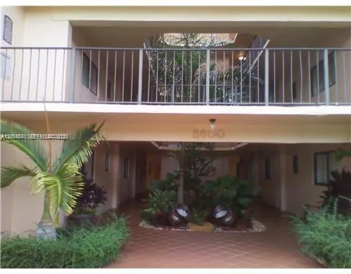 8600 SW 133rd Ave Rd # 413, Miami, FL 33183