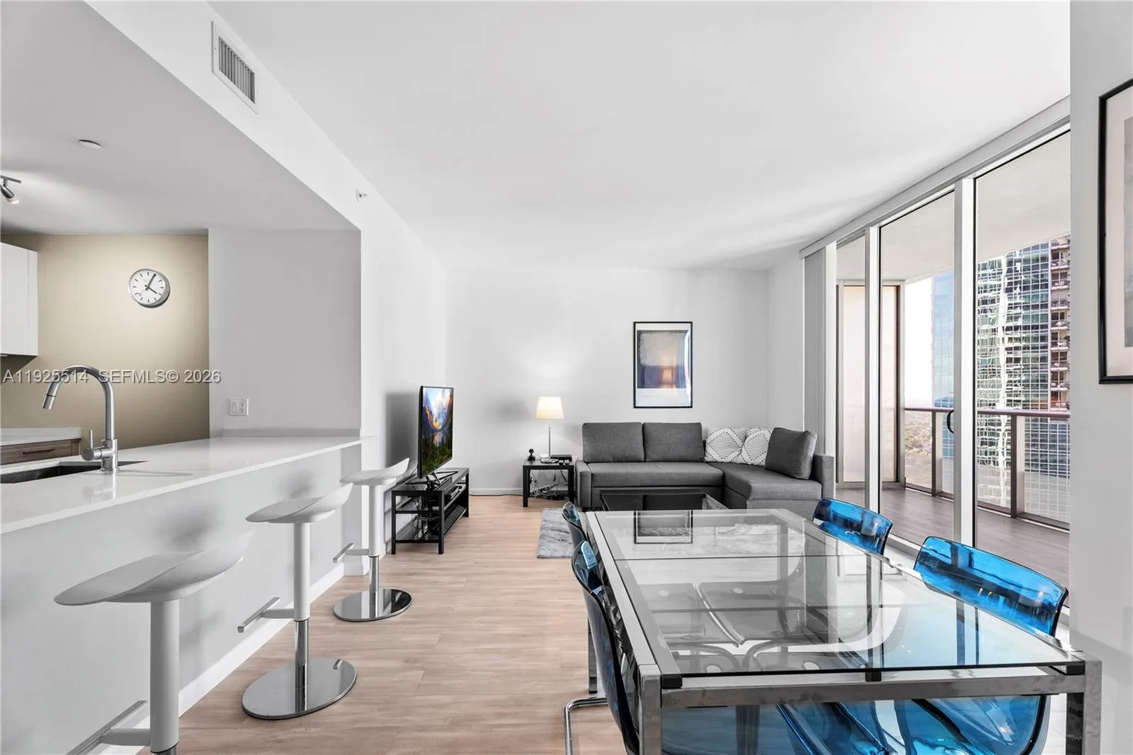 1300 Brickell Bay Dr # 3500, Miami, FL 33131 photo 4