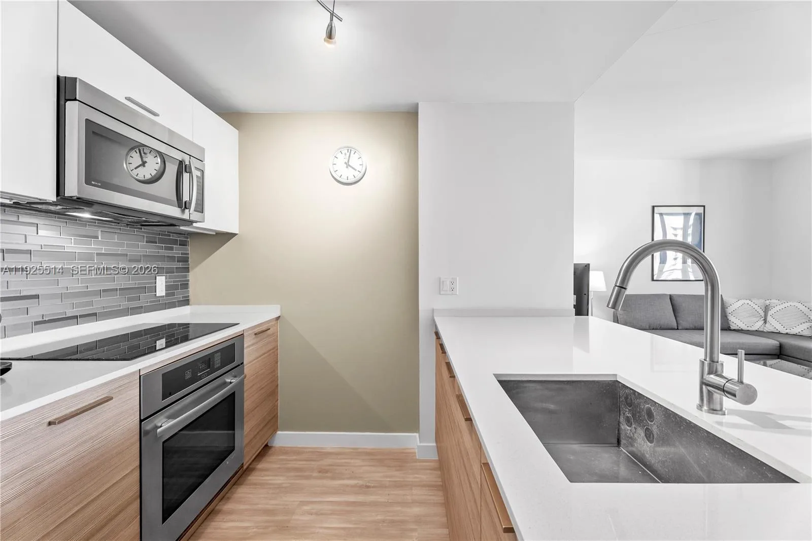 1300 Brickell Bay Dr # 3500, Miami, FL 33131 photo 8
