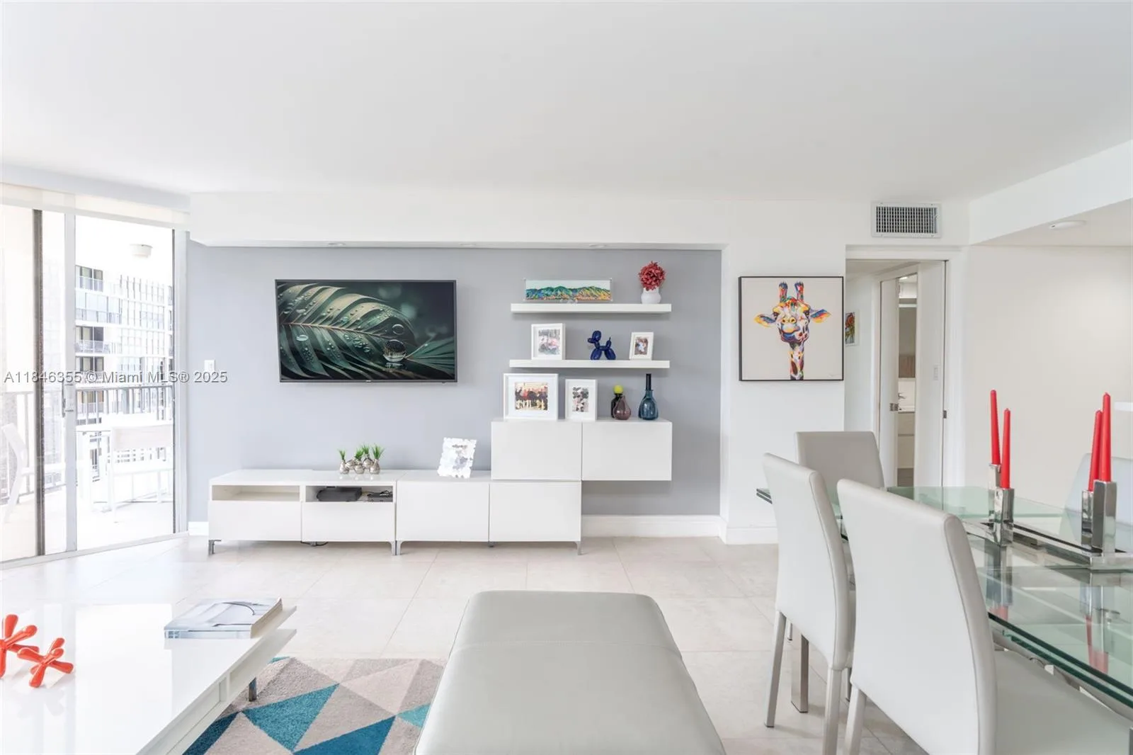 1901 Brickell Ave # B1611, Miami, FL 33129