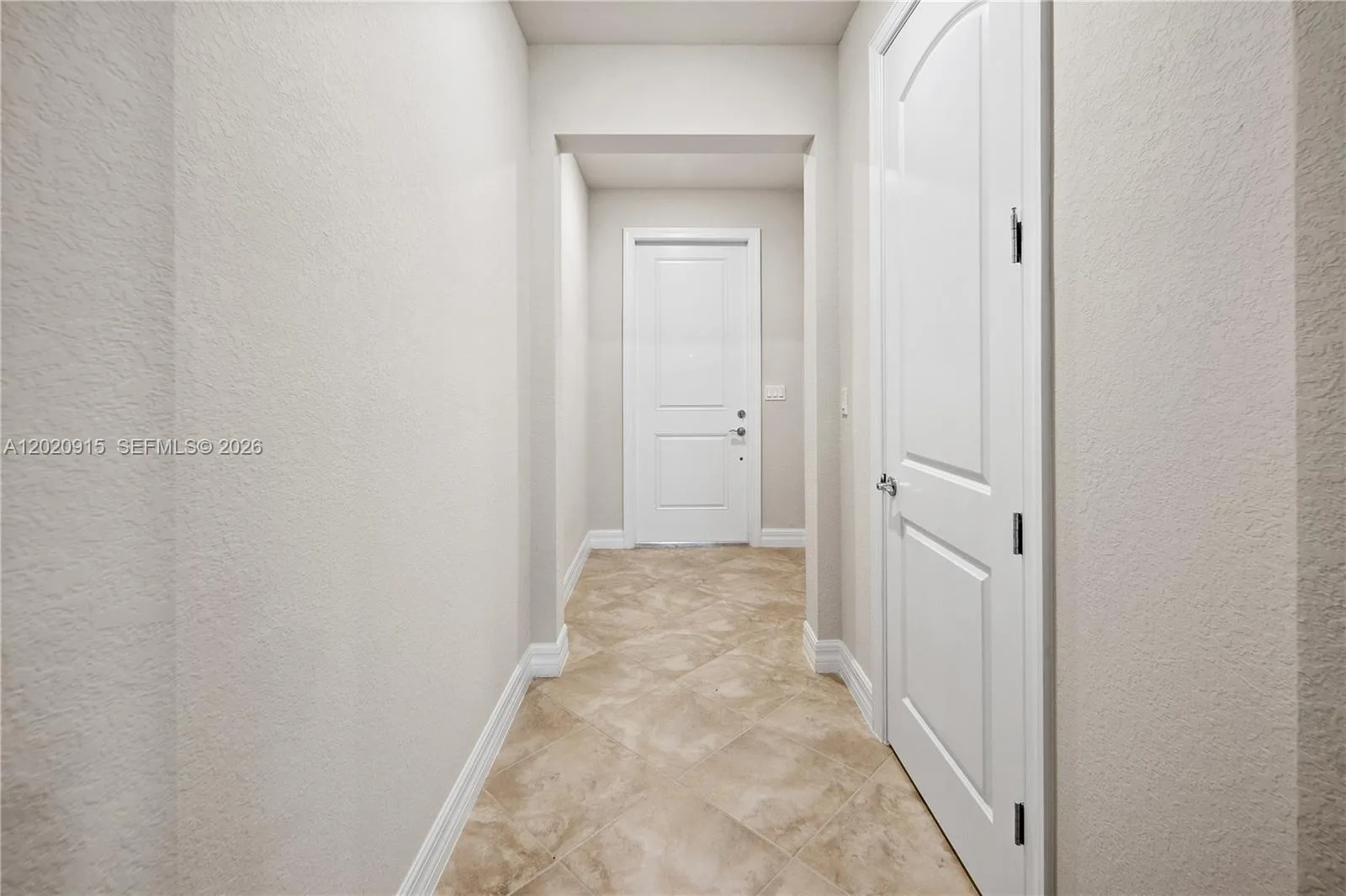 4488 E Appleton Cir E, Oakland Park, FL 33309 photo 5