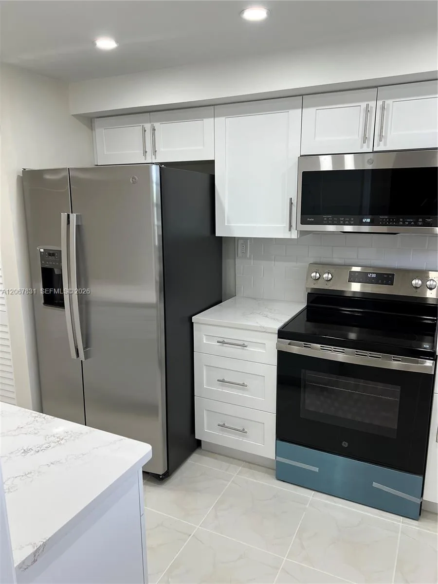 5900 NW 44th St # 405, Lauderhill, FL 33319 photo 5