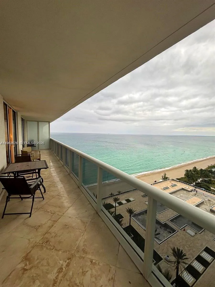 1830 S OCEAN DR # 2004, Hallandale Beach, FL 33009 photo 2
