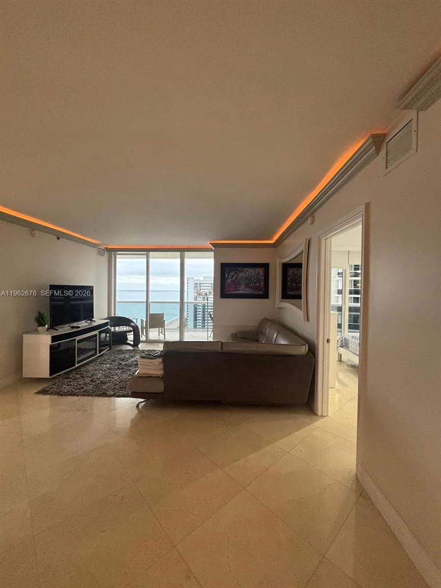 1830 S OCEAN DR # 2004, Hallandale Beach, FL 33009 photo 4