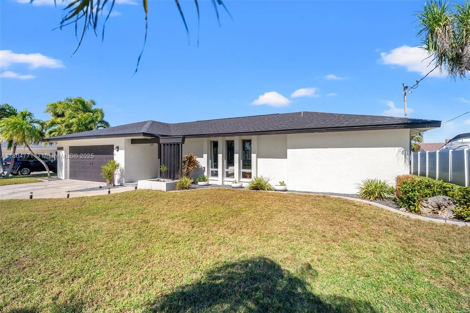 1709 SE 39th ST, Cape Coral, FL 33904 photo 3