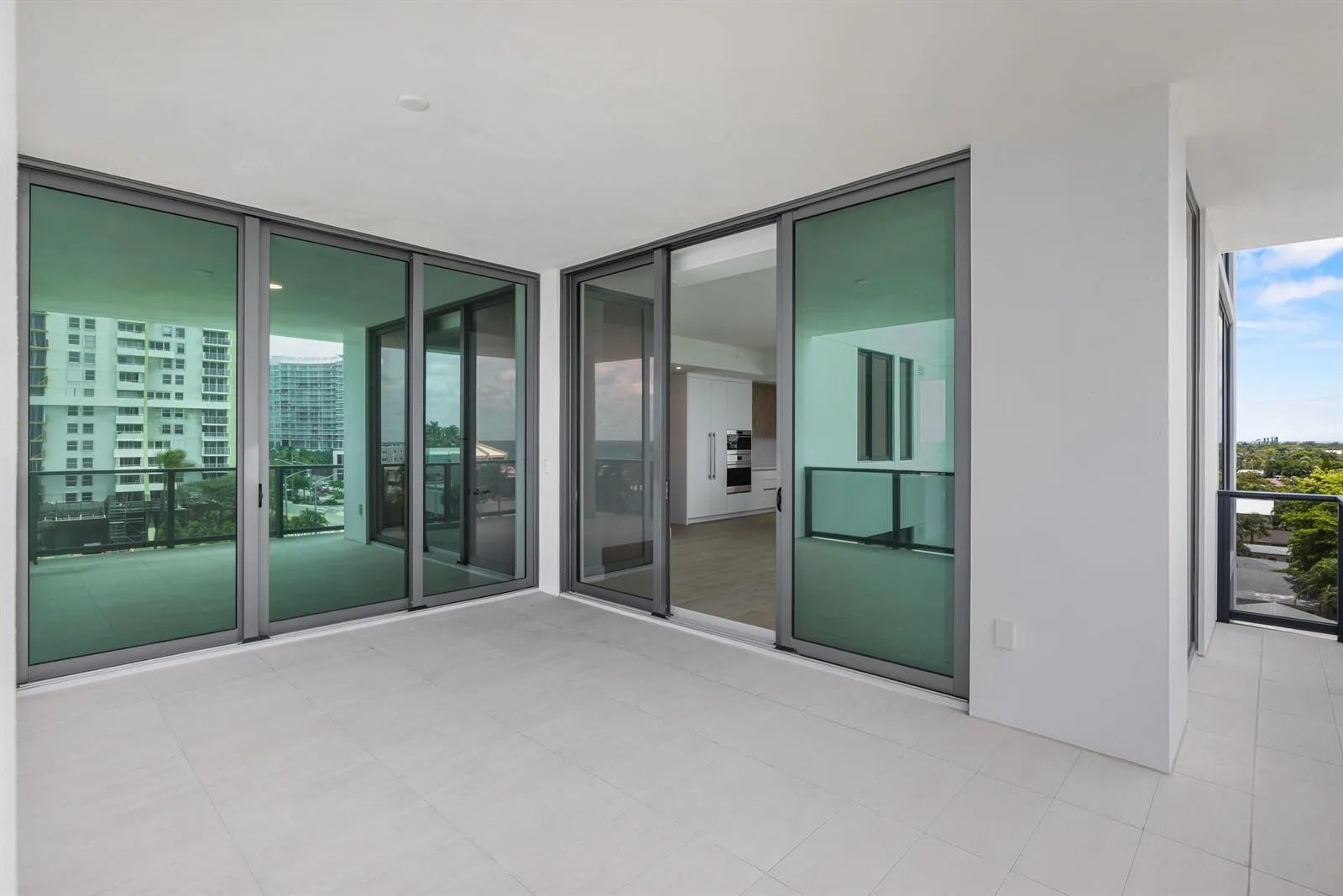305 Briny Avenue # 506, Pompano Beach, FL 33062 photo 12
