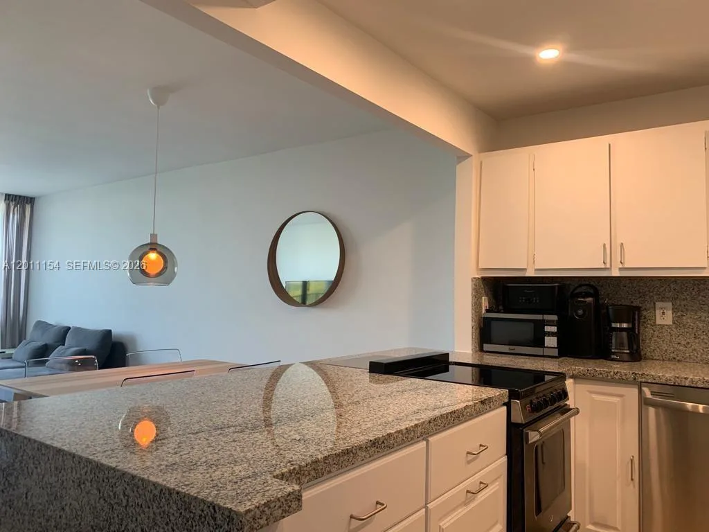 780 NE 69th St # 506, Miami, FL 33138 photo 2