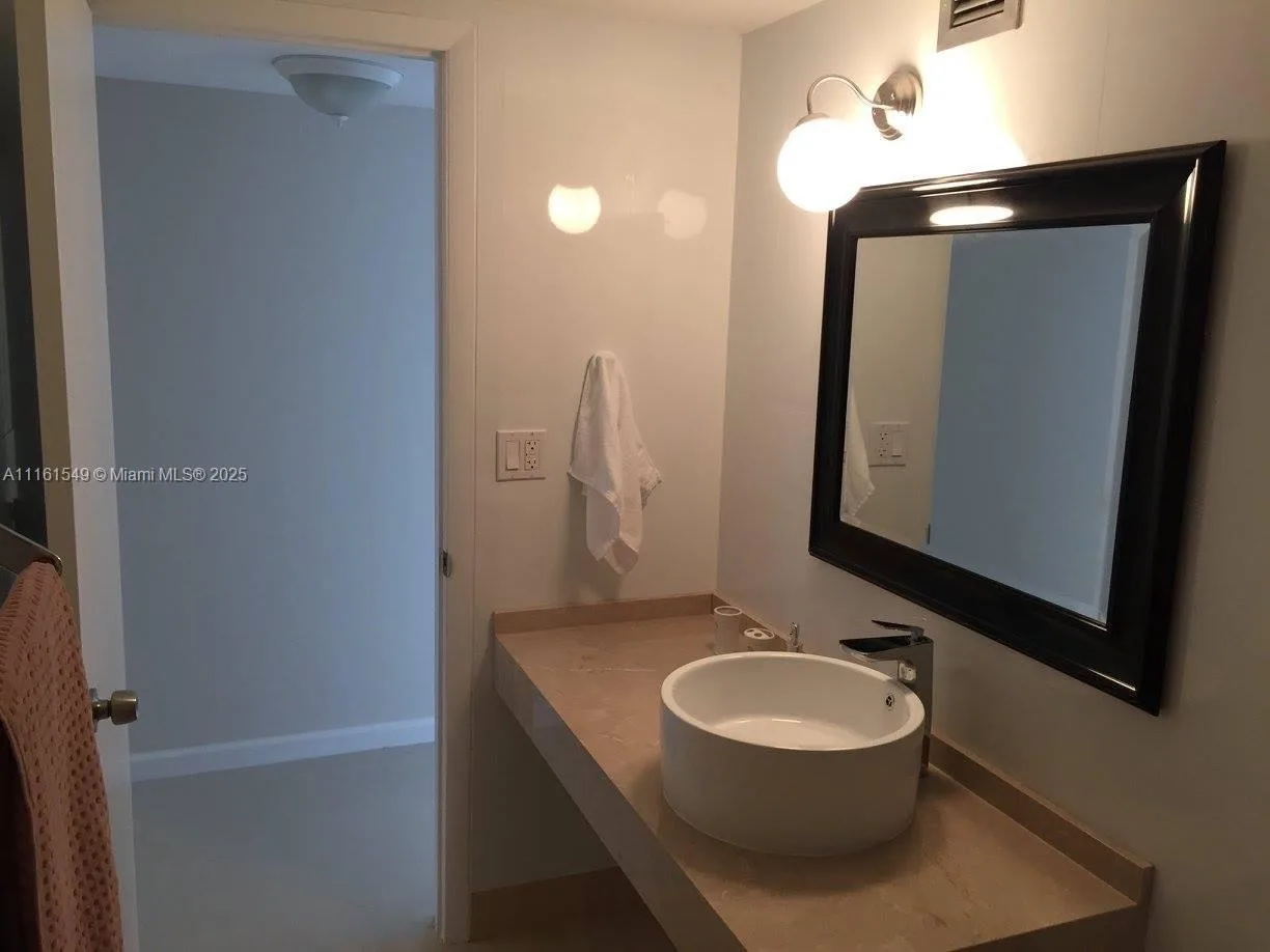 3800 S OCEAN DR # 701, Hollywood, FL 33019 photo 10