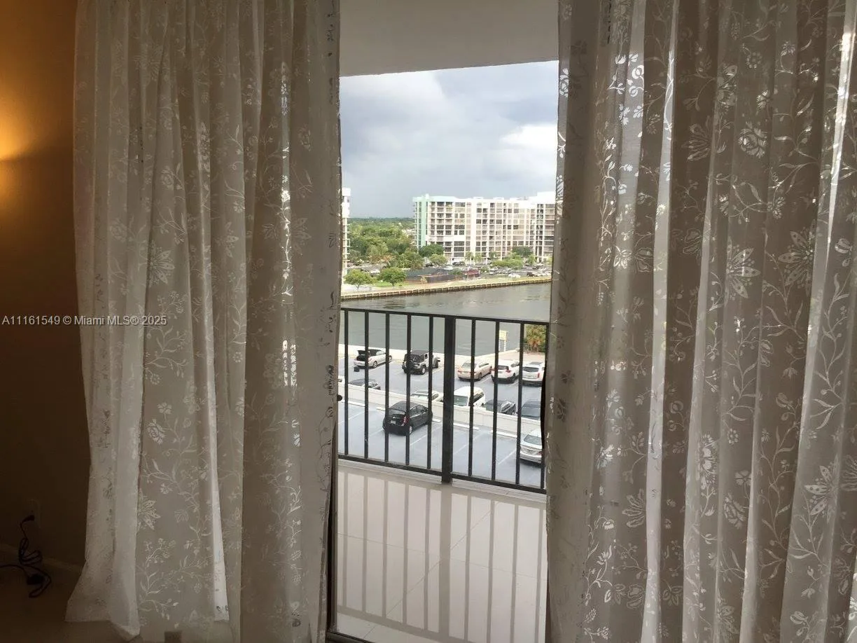 3800 S OCEAN DR # 701, Hollywood, FL 33019 photo 8