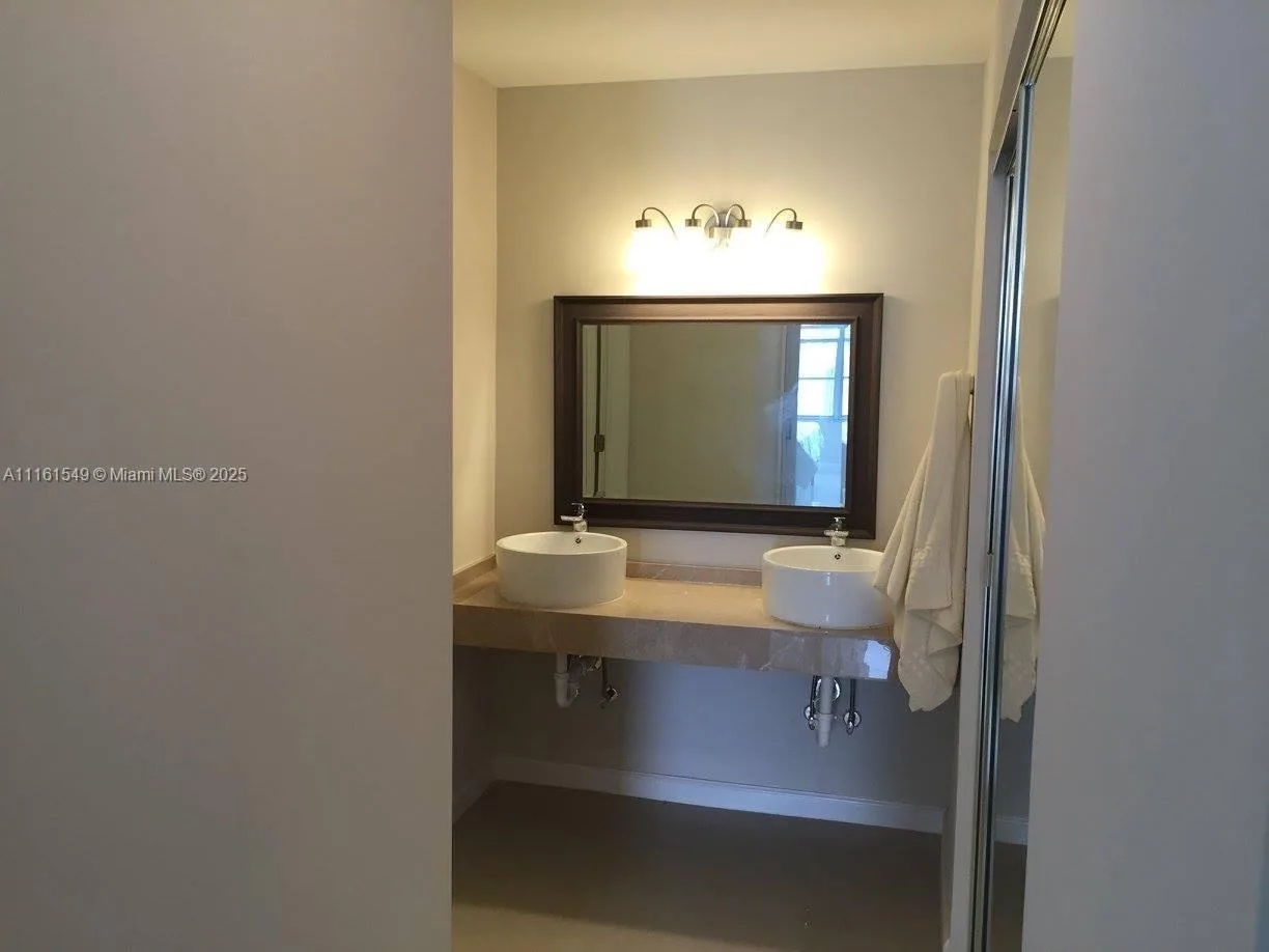 3800 S OCEAN DR # 701, Hollywood, FL 33019 photo 9
