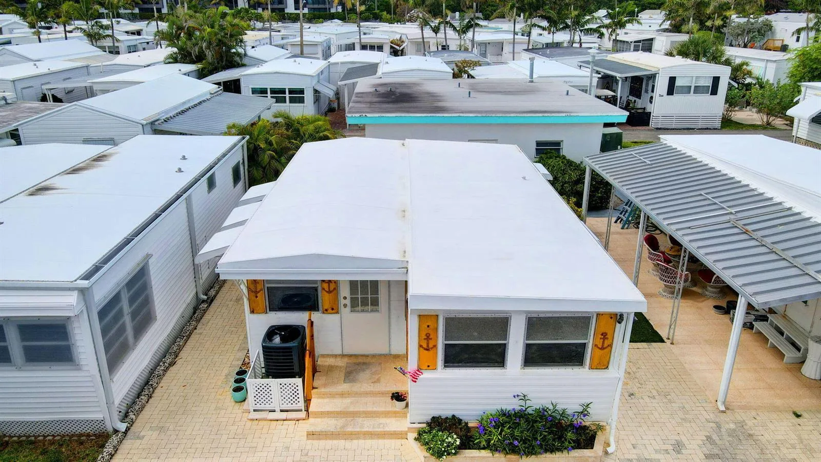 18 Juniper Drive # J, Briny Breezes, FL 33435