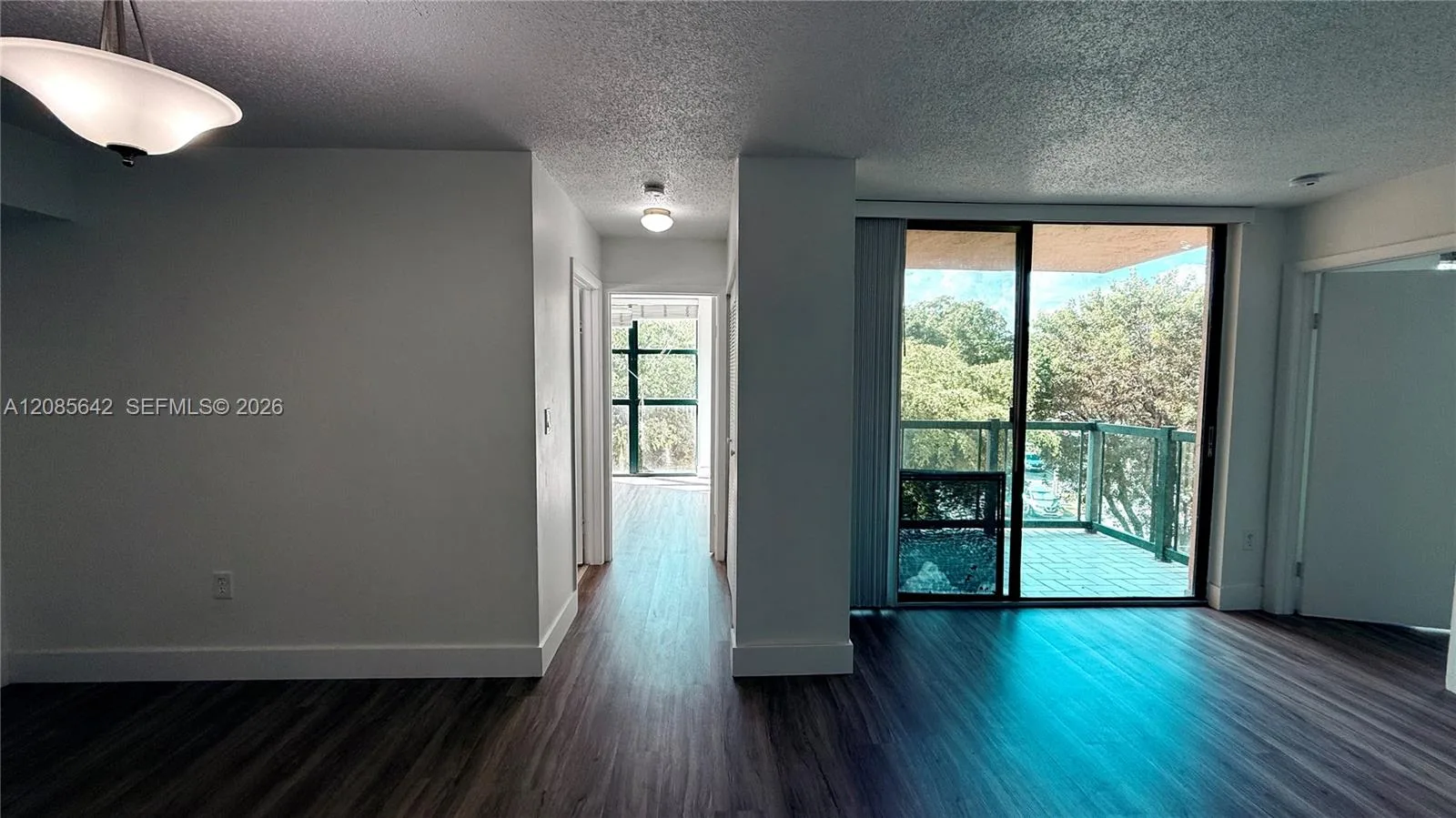 11800 SW 18th St # 402-4, Miami, FL 33175