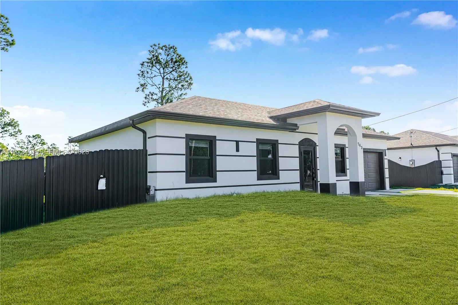 743 S Roma Ave, Lehigh Acres, FL 33974 photo 5