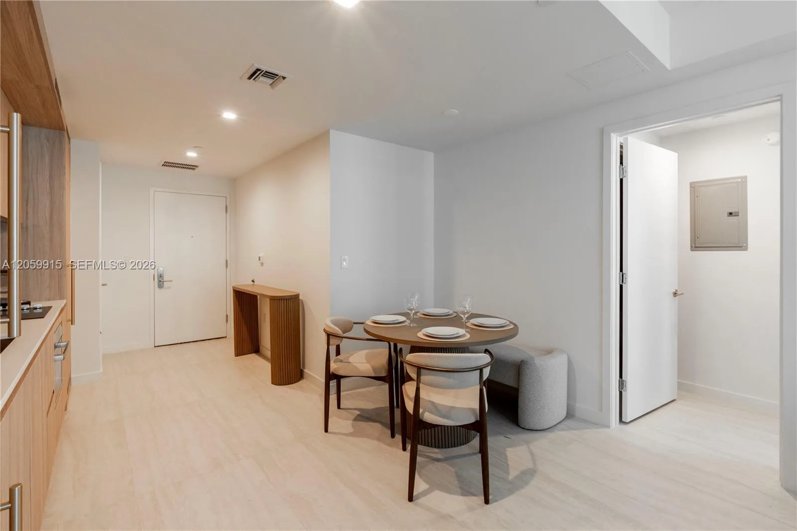 77 SE 5th St # 1910, Miami, FL 33131 photo 11