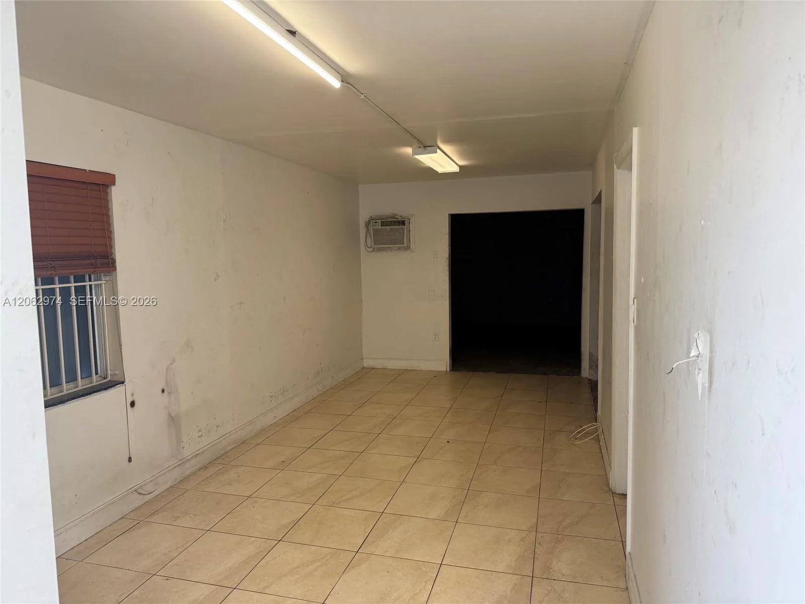 2205 W 80th St # F-4, Hialeah, FL 33016 photo 2