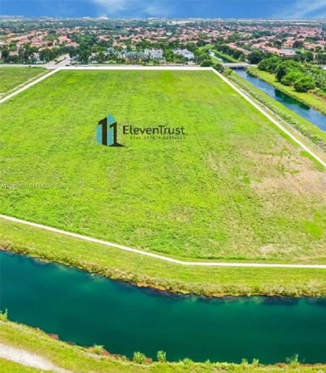 Campbell Drive, Homestead FL 33033 photo 2