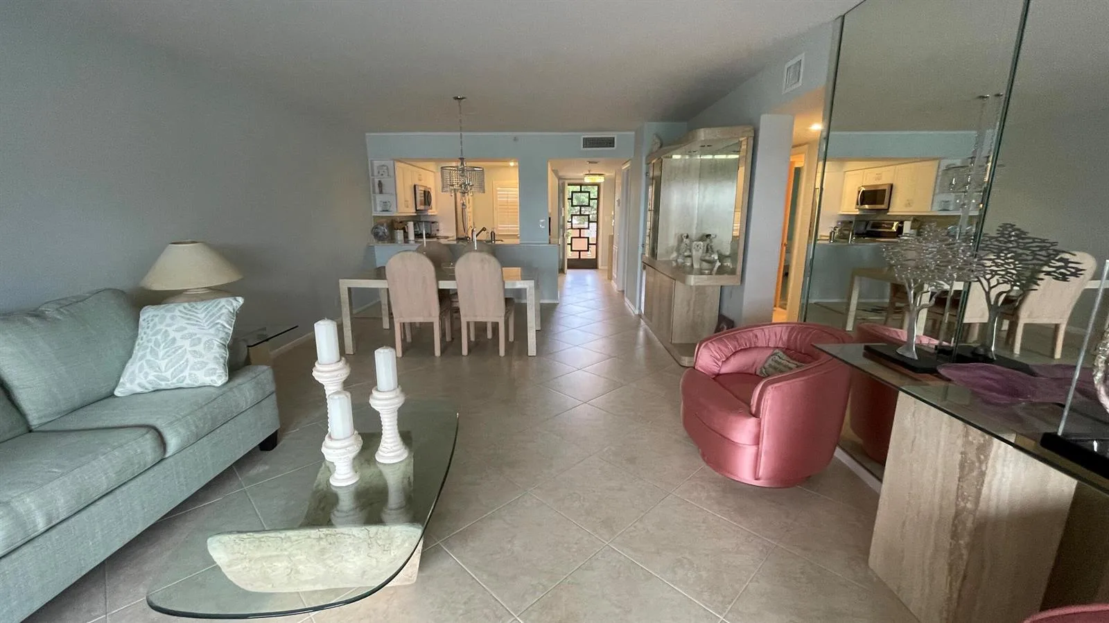 6866 Huntington Lane # 305, Delray Beach, FL 33446 photo 2